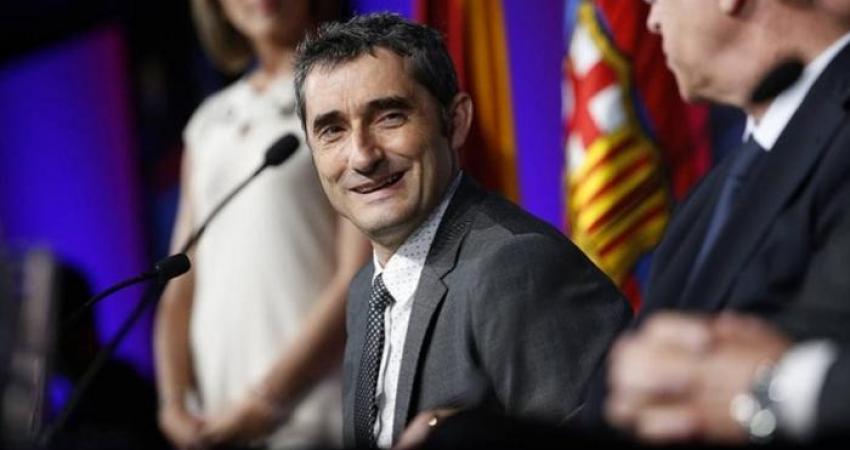 99-032229-crueff-accept-valverde-to-barcelona_700x400