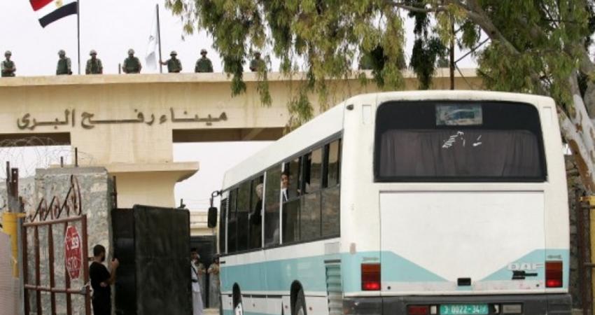 آلية السفر عبر معبر رفح غدا الخميس