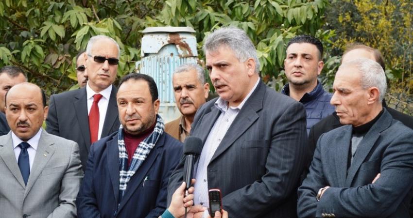 غنيم يضع حجر الأساس لمحطة التحلية في غزة