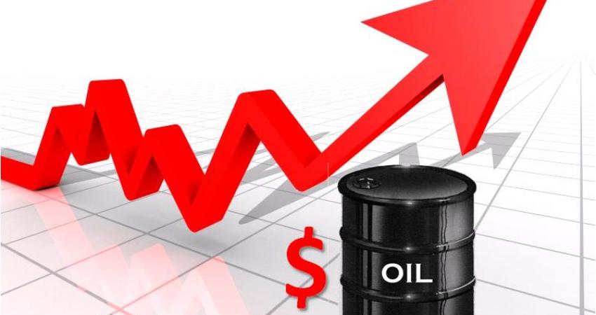 النفط يصعد بدعم توقعات تمديد خفض الإنتاج