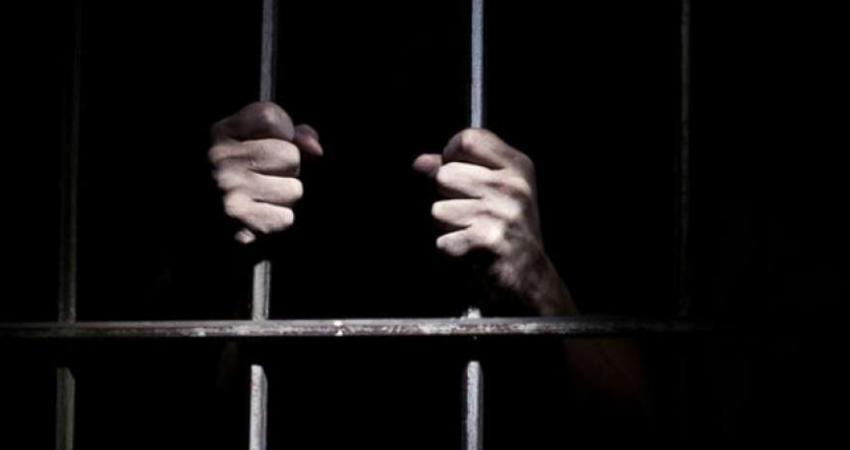 الاحتلال يمدد الاعتقال الإداري لأسير من جنين للمرة الثالثة