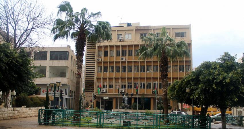 فعاليات نابلس تحث على سيادة القانون