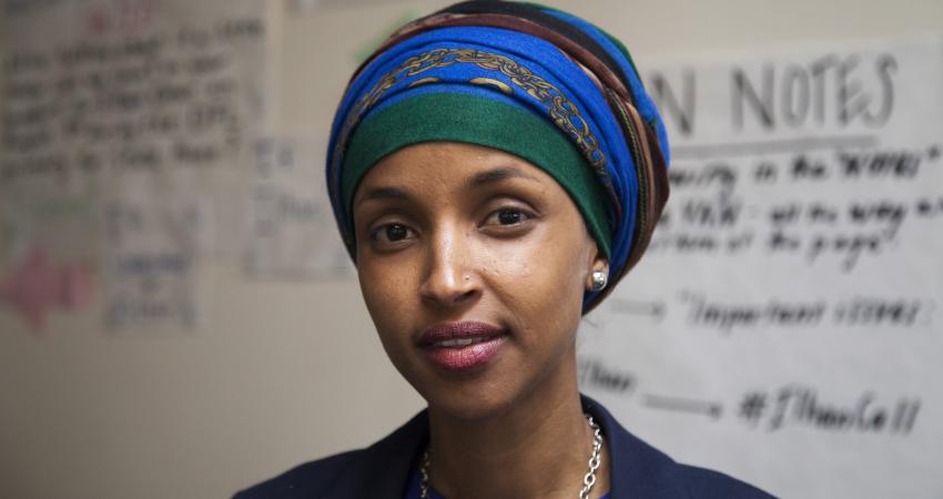 أول مسلمة محجبة تدخل مجلس النواب الأمريكي