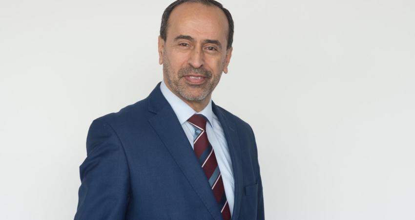 زاهر بيرواي رئيس اللجنة الدولية لكسر الحصار عن غزة