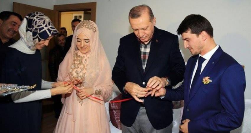 أردوغان يشارك في حفل خطوبة مواطن تركي