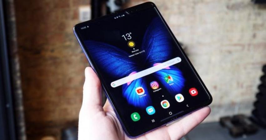 تسريب-حديث-يؤكد-طرح-هاتف-Galaxy-Fold-خلال-الساعات-القادمة