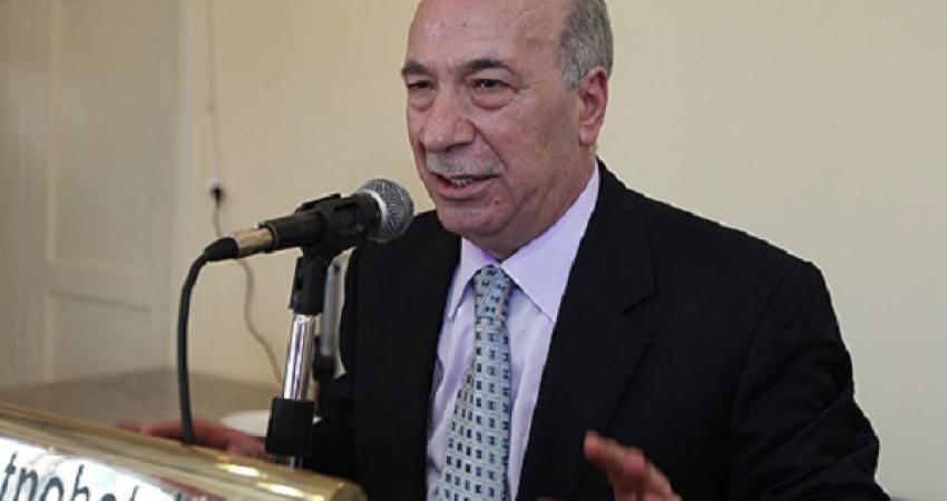 تدهور الوضع الصحي للوزير "الحسن" بسجون السلطة