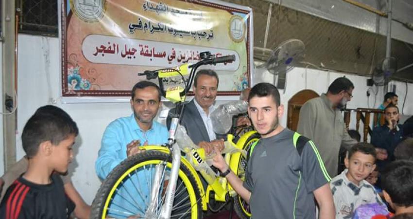 13103290_1041778812569484_4344909542786074289_n