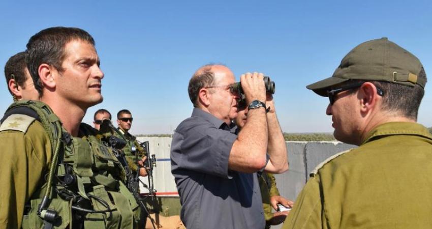 موشيه يعالون على حدود غزة