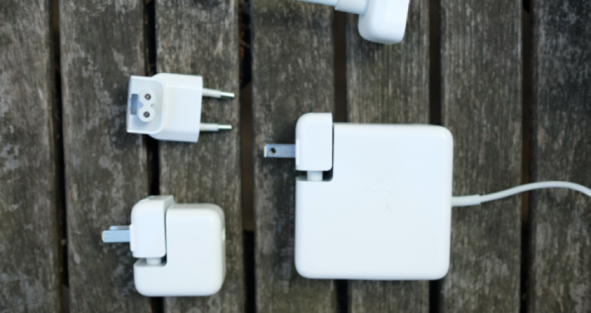 Apple-just-recalled-over-a-decade-s-worth-of-AC-adapters-598x337