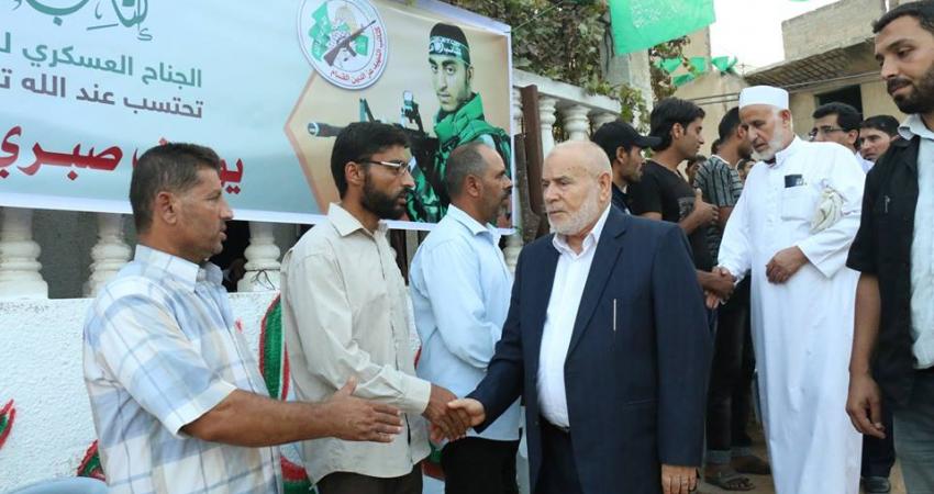 وفد برلماني برئاسة بحر يعزي شهيدي الاعداد