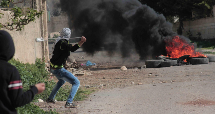 الاحتلال يقمع مسيرة كفر قدوم السلمية