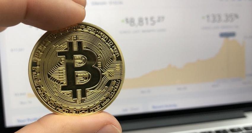هل-عملة-البتكوين-هي-أغلى-عملة،-و-كم-يبلغ-عدد-العملات-الرقمية-الإفتراضية