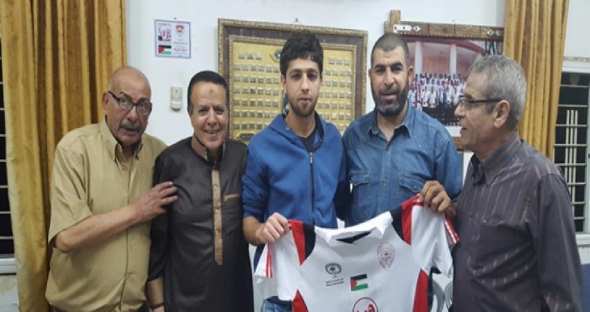 غزة الرياضي يستعيد خدمات طينة