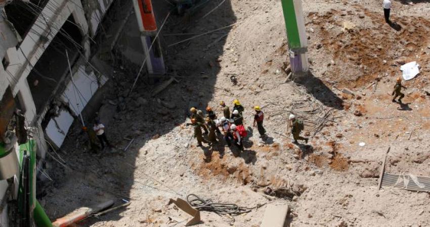 انهيار مبنى في تل أبيب