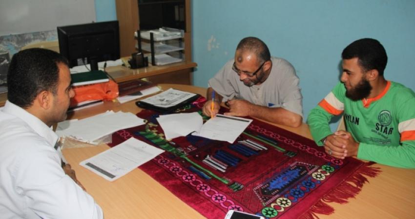 صورة خبر تنفيذ جمعية مشاريع صغيرة لأسر فقيرة بالمغازي