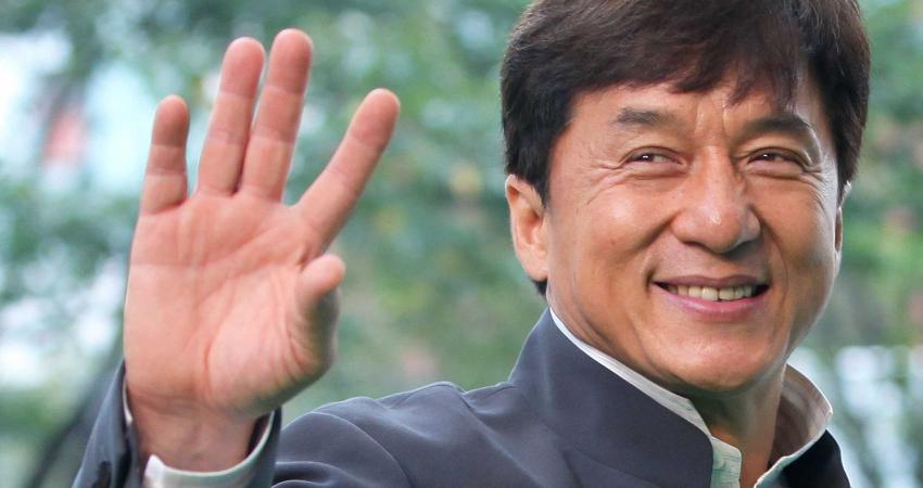 jackie-chan-would-really-like-to-see-some-countries-have-a-disaster