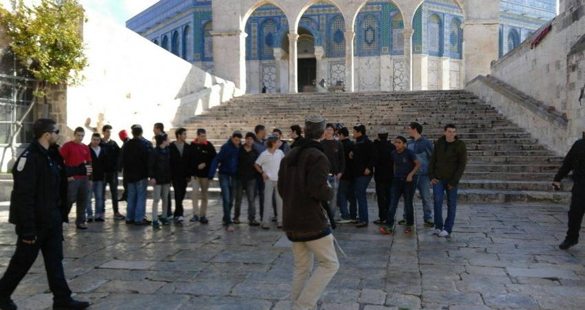 فشل محاولات ذبح "قرابين الفصح" العبري أمام أبواب الأقصى