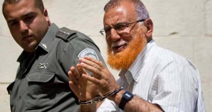أسرى فلسطين: النائب أبو طير يدخل عامه الثاني في الاعتقال