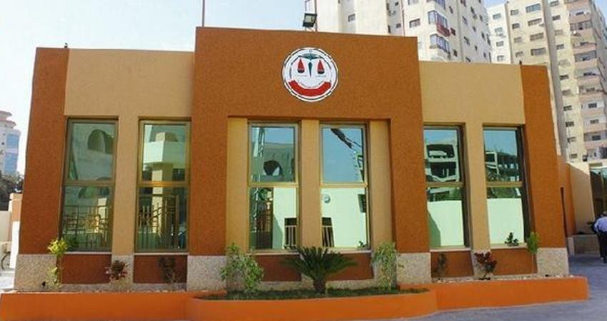 441