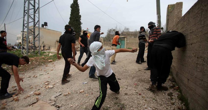 الاحتلال يتلف محول كهرباء خلال قمع مسيرة كفر قدوم