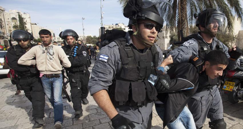 اعتقال فلسطيني بالطيبة
