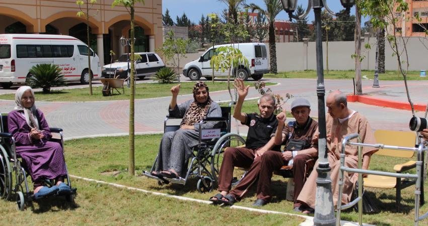 "الوفاء" للمسنين يطلق حملته الرمضانية "كلنا ولادهم"