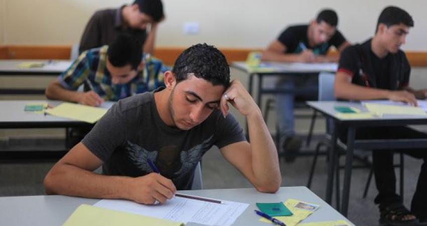 الإحصاء يصدر بيانا خاصا بطلبة 