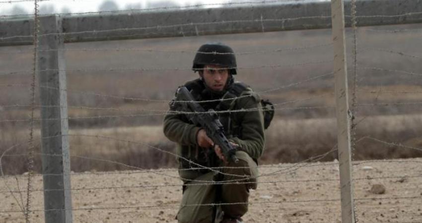 جندي إسرائيلي على حدود غزة
