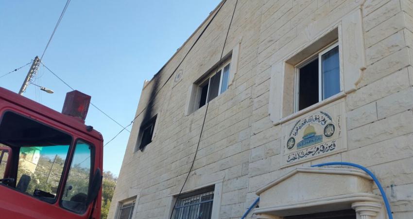  دفاع مدني قباطية يخمد حريقًا بمنزل جنوب جنين