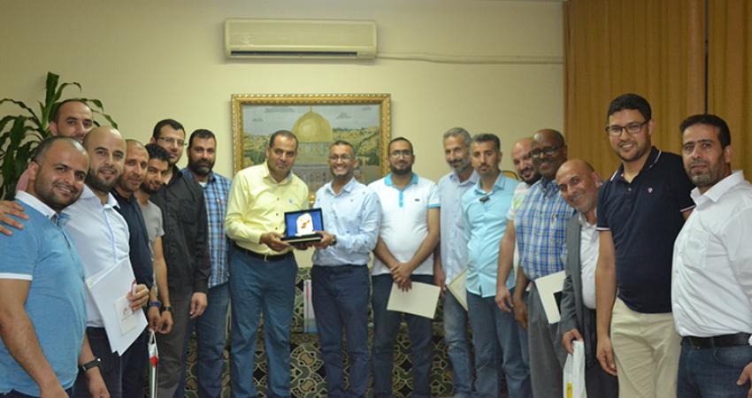 فلسطين الآن