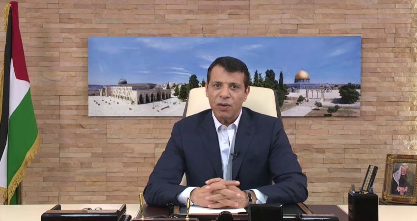 دحلان: حماس أزاحت ذرائع عباس للمضي بالمصالحة ثمن النائب في المجلس التشريعي الفلسطيني محمد دحلان خطوة حركة حماس بحل اللجنة الإدارية في قطاع غزة. وناشد دحلان باسم التيار الإصلاح الديمقراطي في حركة فتح الجميع بالاستجابة لها على طريق تحقيق الوحدة الوطنية الفل