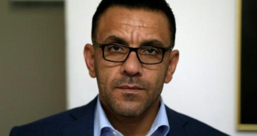 الاحتلال يمدد اعتقال محافظ القدس