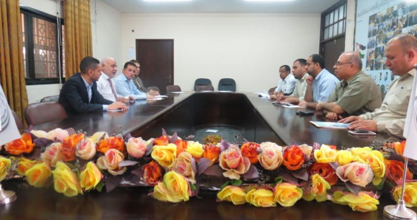 غزة: توصية بحظر الاتجار بالآلات الحادة