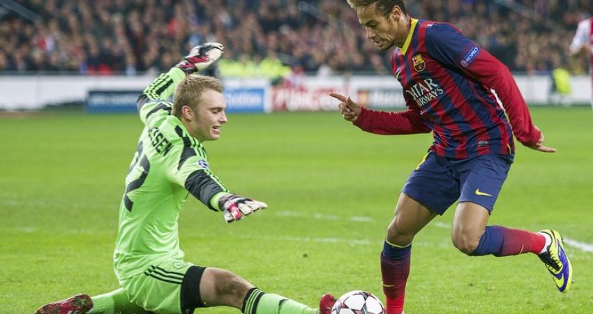 برشلونة يتعاقد مع بديل برافو