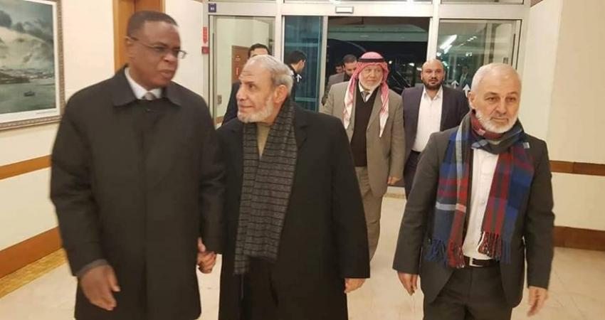 وفد حماس برئاسة الزهار يصل تركيا