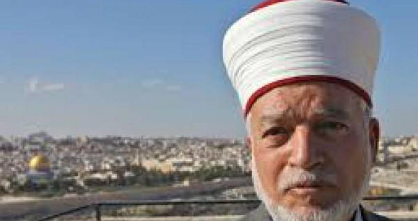 قوات الاحتلال تفرج عن الشيخ محمد حسين