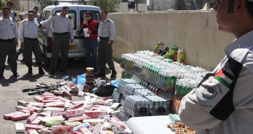ضبط كميات كبيرة من المواد الغذائية ومواد التنظيف منتهية الصلاحية