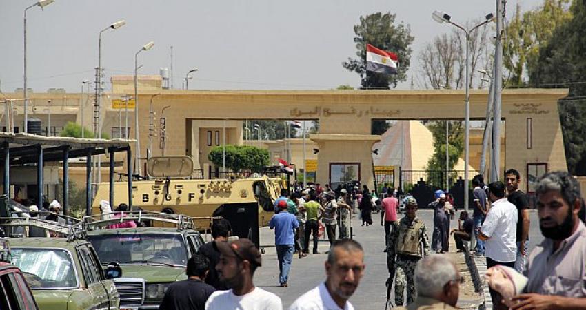 استمرار فتح معبر رفح أمام المسافرين لليوم الرابع على التوالي