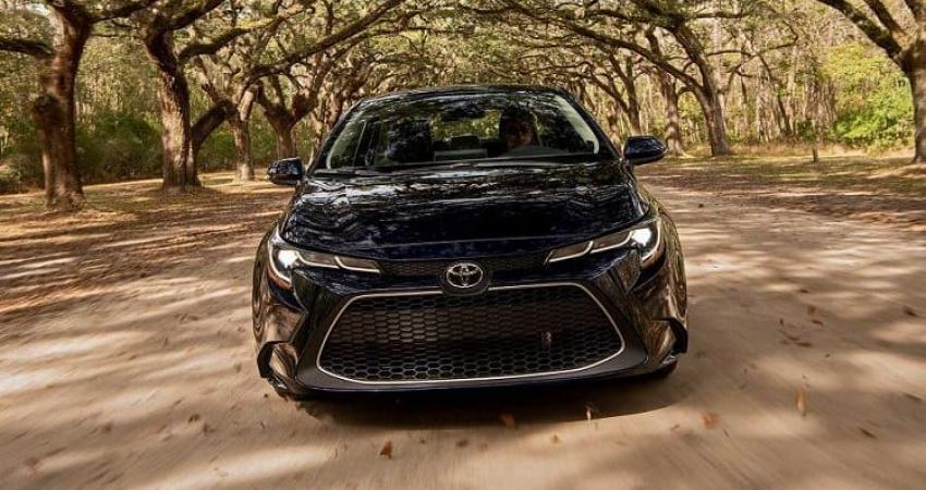 2020-toyota-corolla-sedan