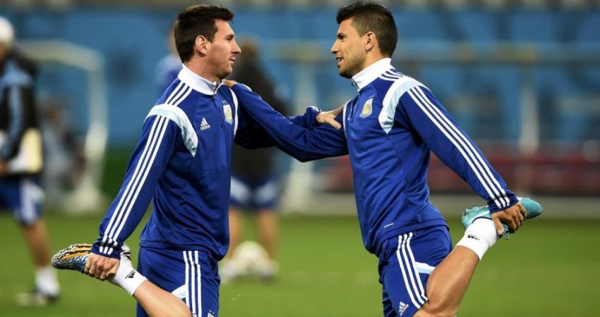 4453668_3_a0ee_lionel-messi-a-gauche-et-sergio-aguero_23f50db24c567fdfd55403c3f0e89ccb
