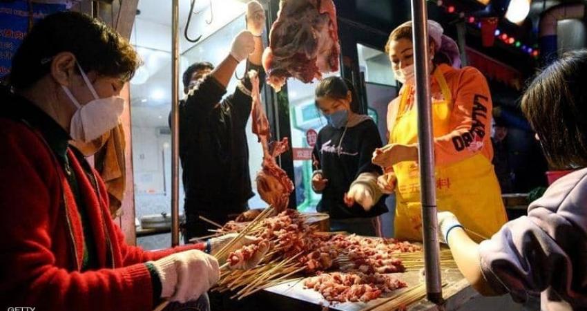 جانب من أحد أسواق ووهان في الصين