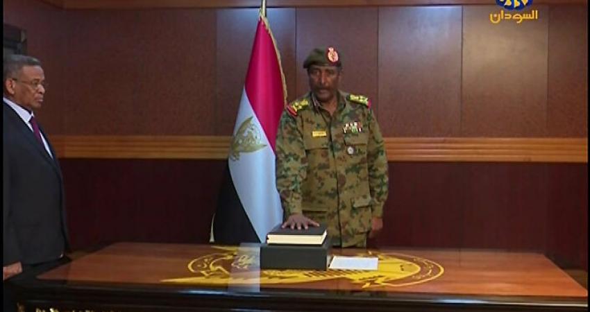 "السيادي السوداني" يقر إقالة وزير الصحة