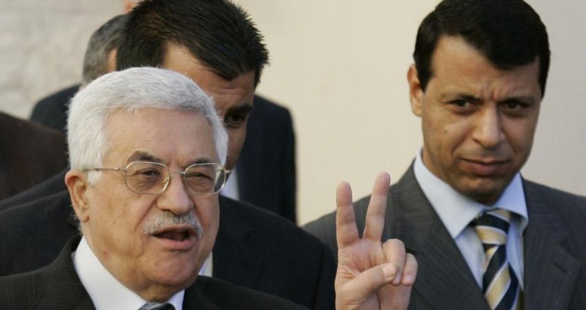 "إسرائيل اليوم" تنشر تعديلاً بشأن تصريح فريدمان تبديل عباس بـ "دحلان"