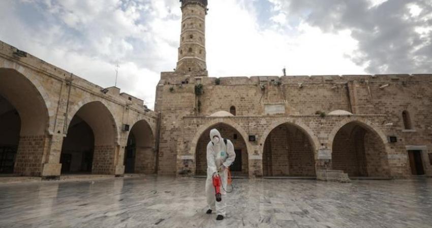 "الأوقاف" تقرر إغلاق 3 مساجد في غزة والشمال وخانيونس