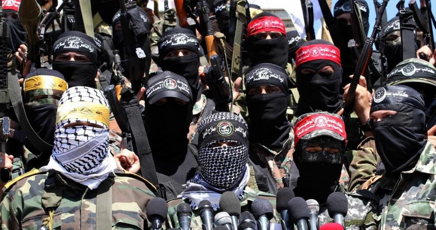الفصائل الفلسطينية تعقب على قرار عودة العلاقات بين السلطة و"إسرائيل"