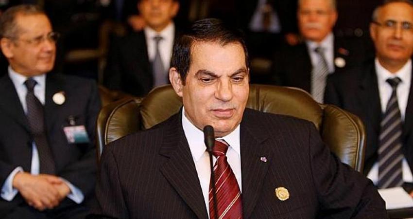 مكالمة مسربة للرئيس التونسي الراحل بن علي تثير جدلا واسعا