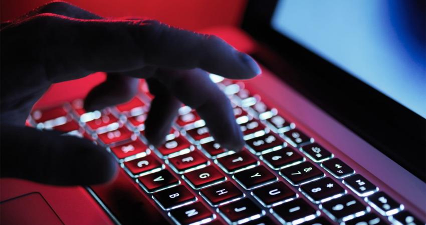 فيسبوك يلغي أشهر خاصية.. ويوضح السبب