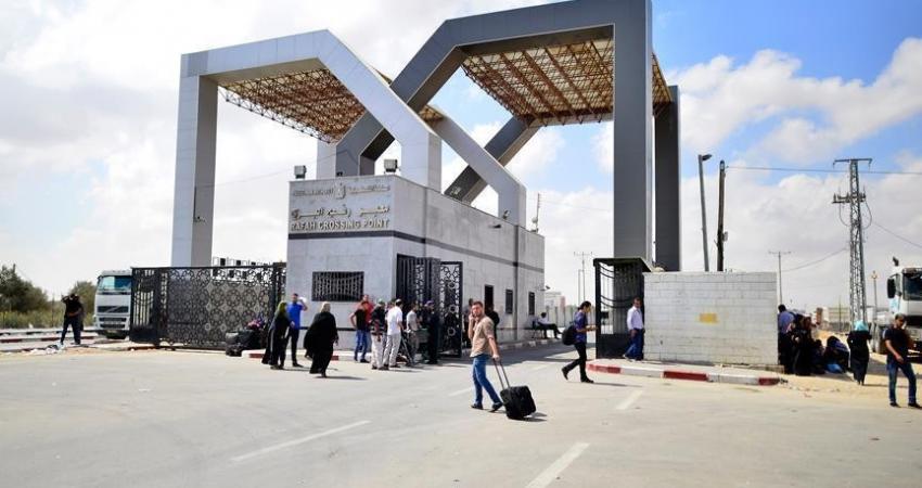 الداخلية بغزة تنشر إحصائية المسافرين عبر معبر رفح يوم أمس