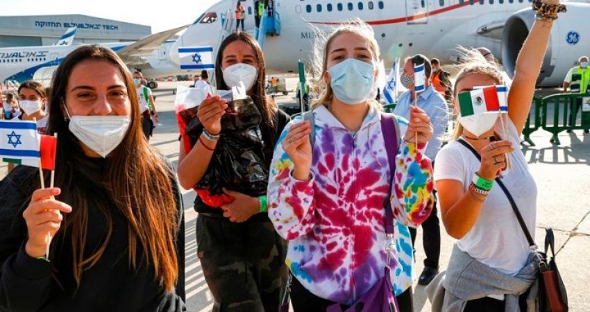 صحيفة عبرية تكشف ما يواجهه اليهود المهاجرون "لإسرائيل"